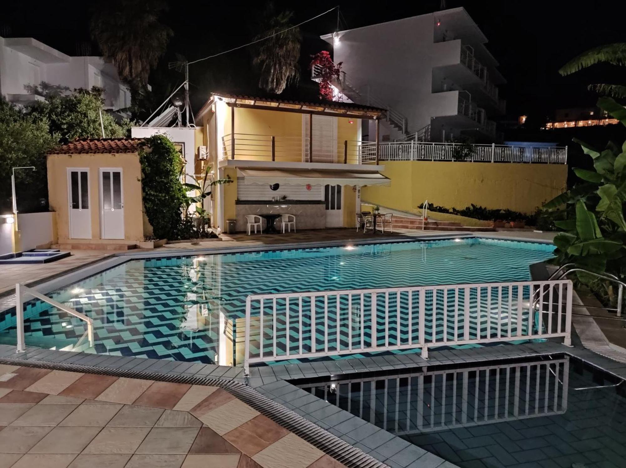 Yanna Studios & Apartments Tsilivi  Ngoại thất bức ảnh