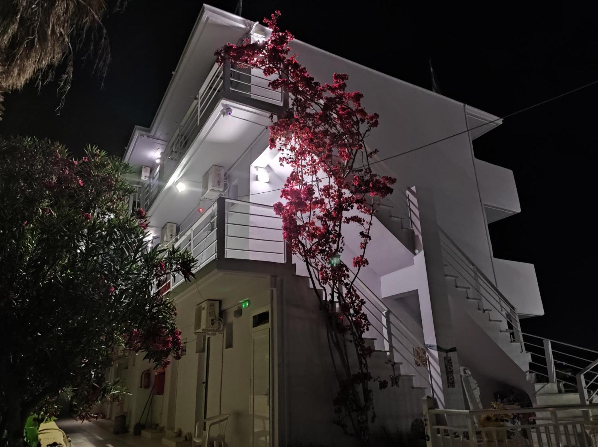 Yanna Studios & Apartments Tsilivi  Ngoại thất bức ảnh