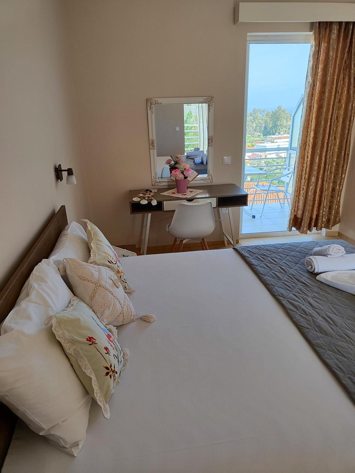 Yanna Studios & Apartments Tsilivi  Ngoại thất bức ảnh