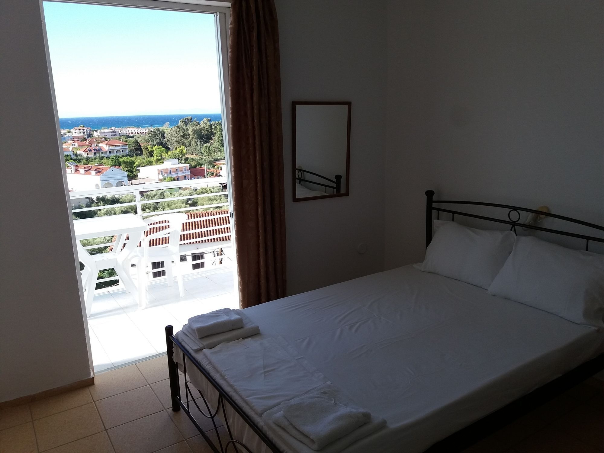 Yanna Studios & Apartments Tsilivi  Ngoại thất bức ảnh