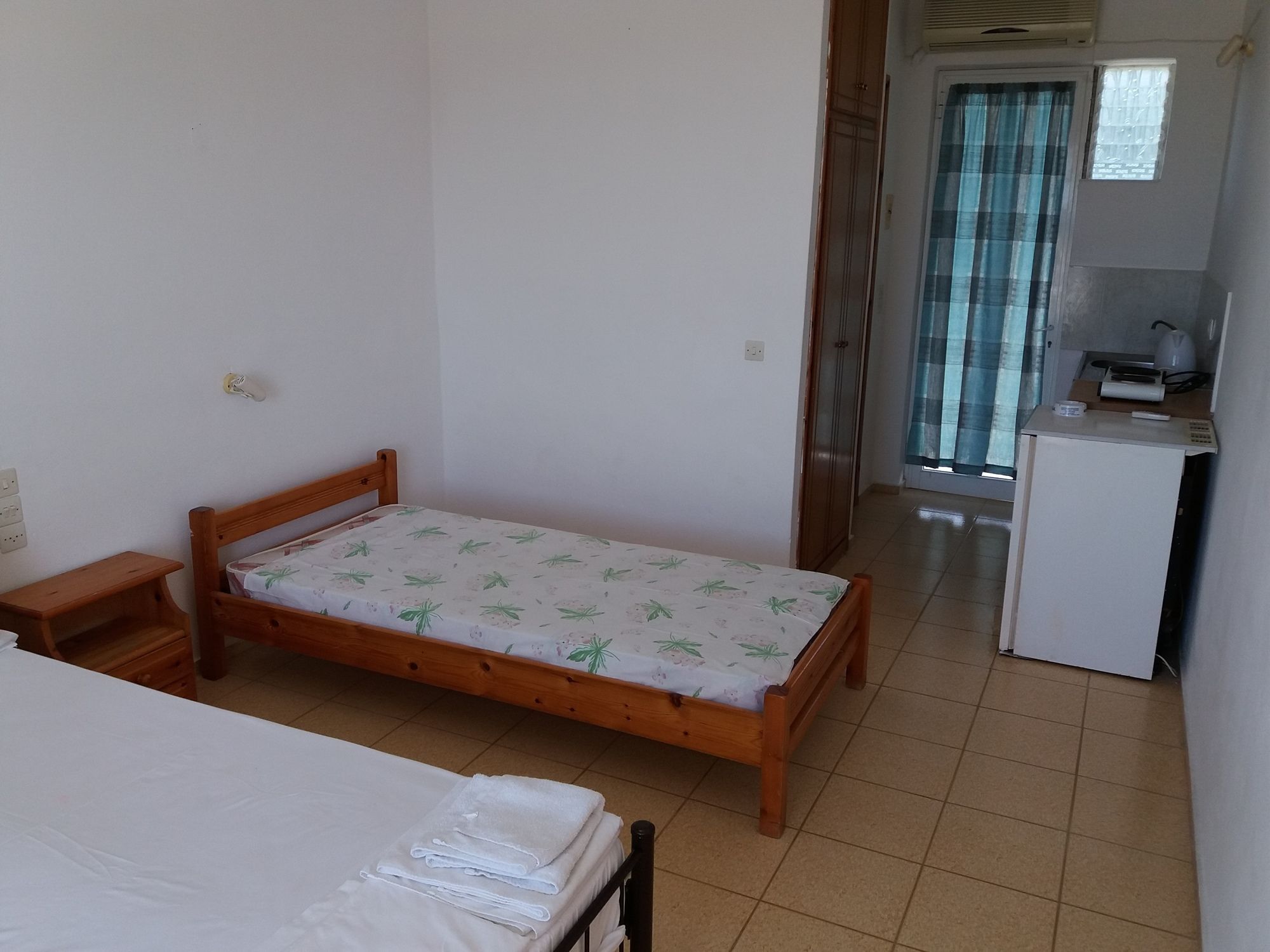 Yanna Studios & Apartments Tsilivi  Ngoại thất bức ảnh